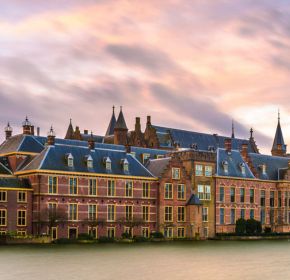 Aftrek specifieke zorgkosten moet behouden blijven