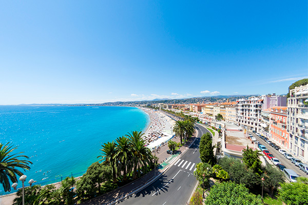 Promenade road in Nice