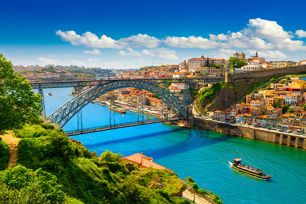 A bridge over a river in Porto.
