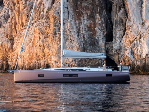 Oceanis 52