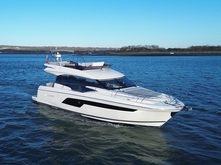 Prestige 520