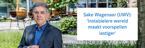 Portretfoto van Sake Wagenaar met quote ‘Instabielere wereld maakt voorspellen lastiger’