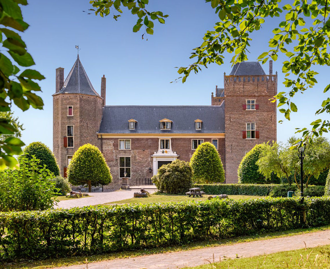 heemskerk_184x1500.jpg