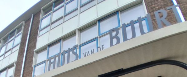 De woorden 'Huis van de Buurt' 