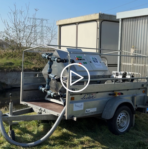Nanobubbel installatie op aanhanger