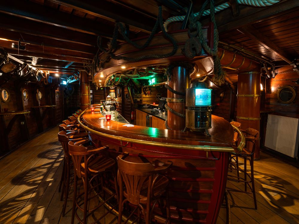 scheepsbar.jpg