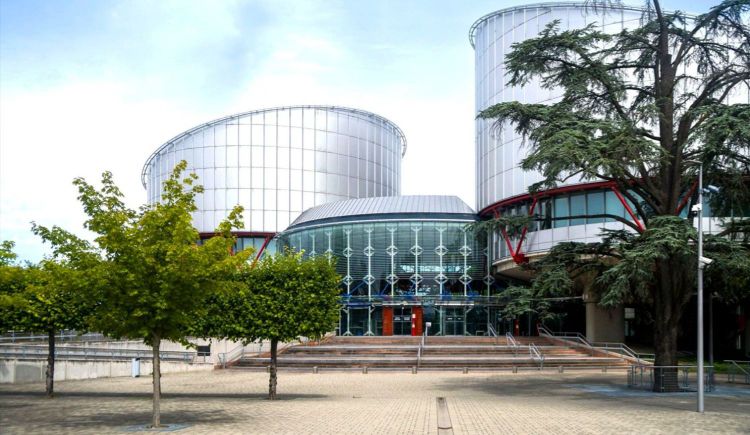 Buitenkant van het kantoor van het EVRM