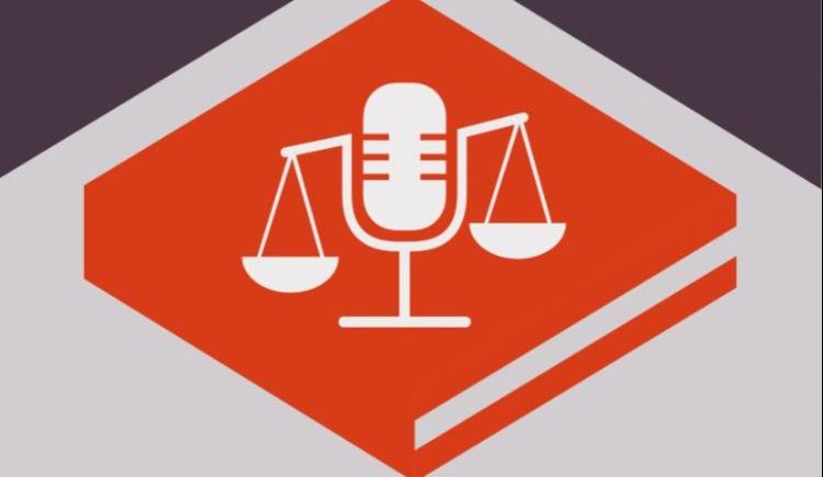 Beeldmerk van podcast Het Oordeel met een weegschaal en microfoon