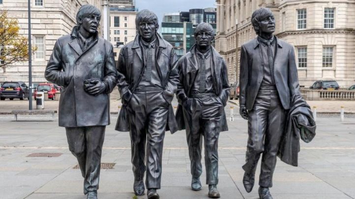 Beatlesreis Liverpool onder leiding van Beatleskenners Ron Bulters en Paul van Riet