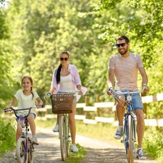 Familie fietsen